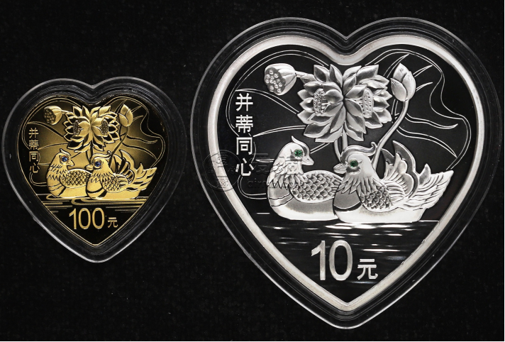 并蒂同心金銀幣價(jià)格   2015年并蒂同心金銀幣回收價(jià)格