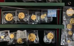 熊猫金币一套回收价目表 熊猫金币套装收购价格