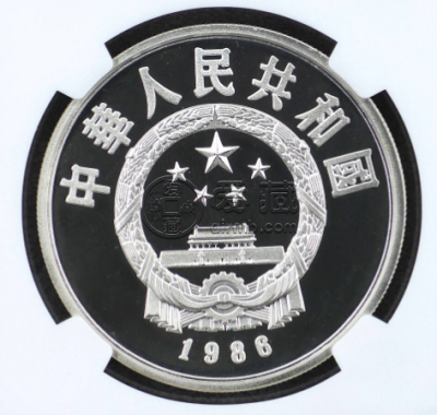 国际和平年银币价格 1986年27克国际和平年银币值多少钱