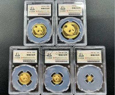 2018年熊猫金币回收价目表   2018年熊猫金币套装回收价格