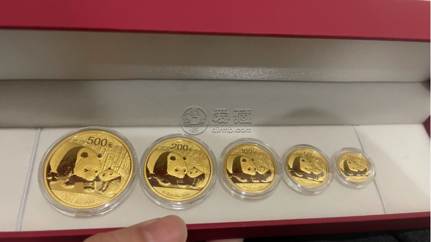 熊猫金币正规回收机构  熊猫金币回收行情