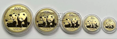 2010熊猫金币回收报价表  2010年熊猫金币套装值多少钱
