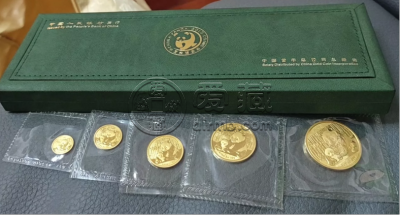 熊猫金币回收价目表  熊猫金币最新回收报价
