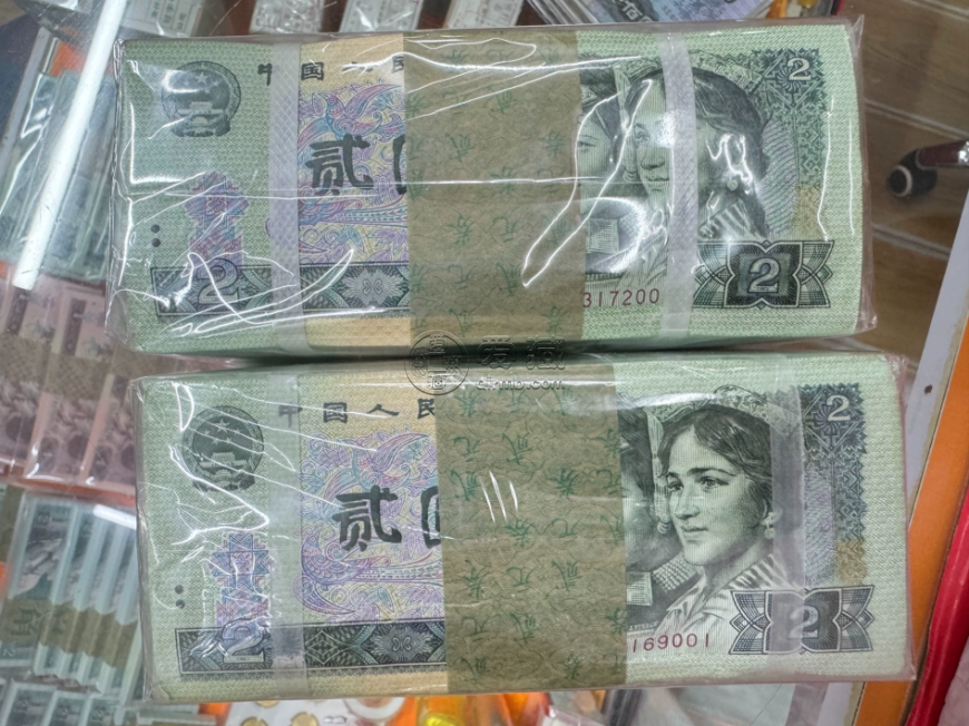 902捆货价格   1990年2元一捆最新价格