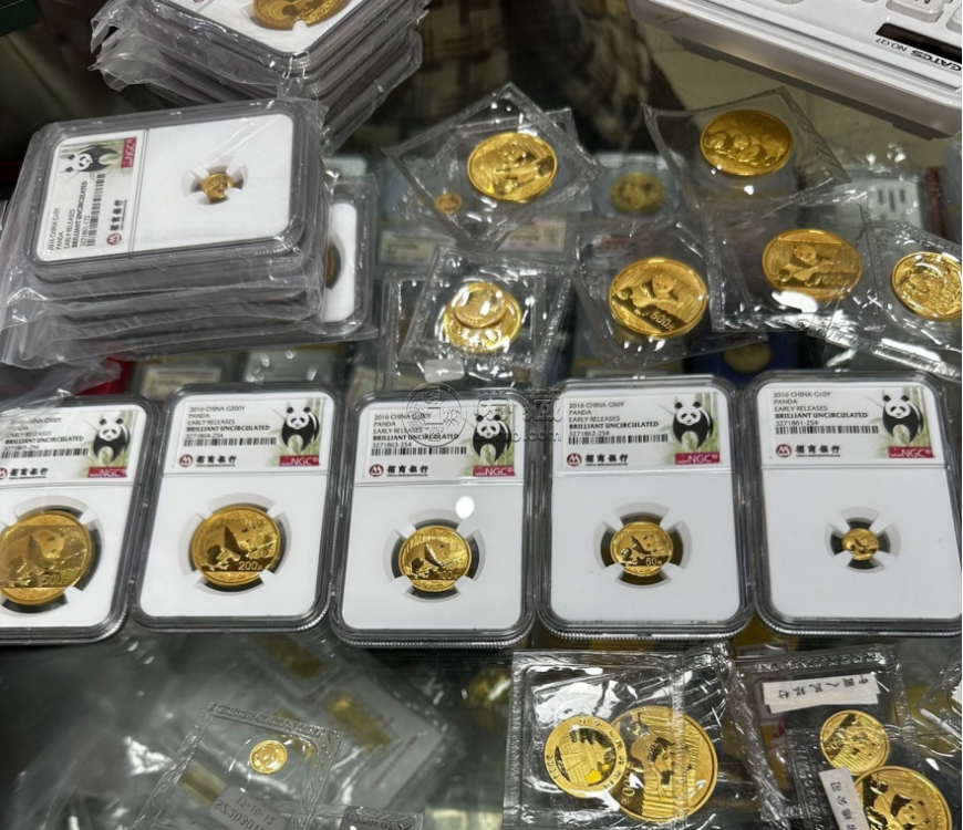 正规回收金币   回收金币公司