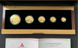 熊猫金币回收价目表2025    回收熊猫金币平台