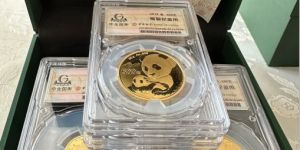 熊猫金币正规回收机构   熊猫金币最新价格