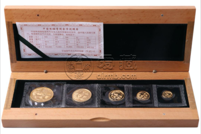 熊猫金币的回收渠道？回收价格？