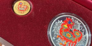 鸡年金银币回收价格能达到多少呢