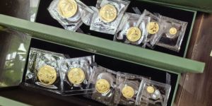 熊猫币回收价目表  熊猫金币回收平台