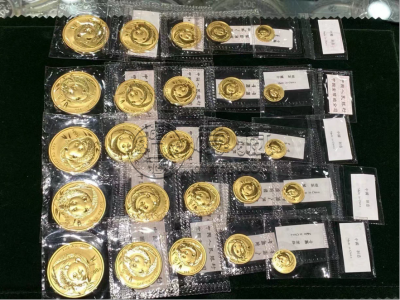熊猫金币套装回收价目表   熊猫金币哪里回收