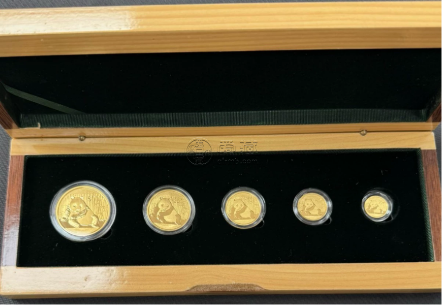 2015熊貓金幣整套回收價目表   2015年熊貓金幣市場價格