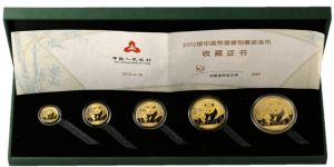 12年熊猫金币一套最新价格   2012年熊猫金币套装值多少钱