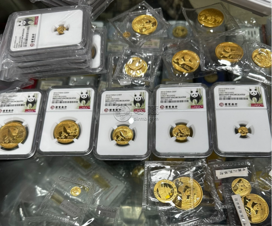 回购熊猫金币  熊猫金币值得收藏吗