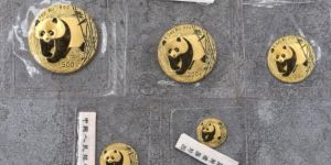 2002年熊猫金币回收价格及收藏价值