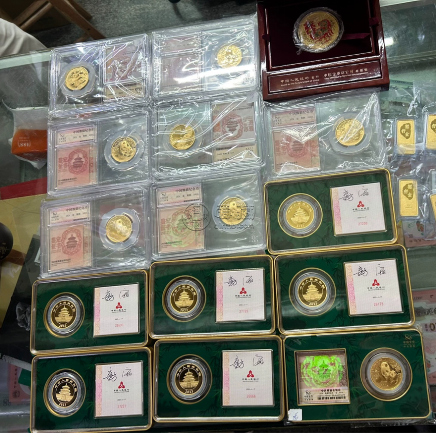 金银纪念币回收  熊猫金币变现攻略