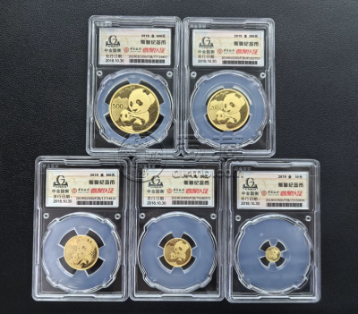 2019熊猫金币回收价目表   2019年熊猫金币套装值多少