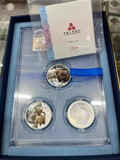 2023年国家宝藏金银币价格及收藏价值