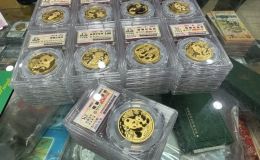 熊猫纪念金币回收价格   熊猫金币最新市场行情