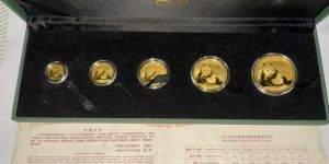 15年的熊猫金币市场价  2015年熊猫金币收藏价值