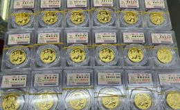 熊猫金币回收电话   2025上门回收熊猫金币