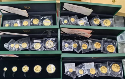 熊猫金银币回收价目表