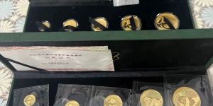 北京熊猫金币正规回收机构  熊猫金币最新回收价格
