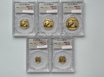 2015年五枚熊猫金币套装价格  2015年熊猫金币收藏价值