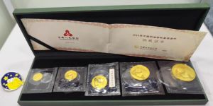 2015年熊猫金币回收价格及联系方式