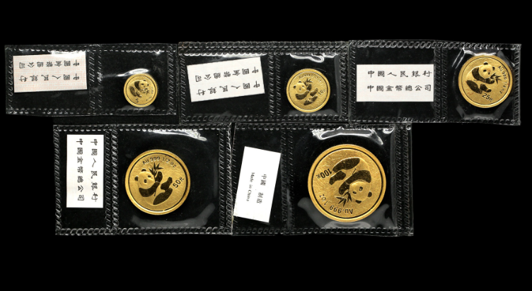 2000年熊猫金币价格   2000年熊猫金币套装值多少钱