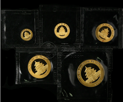 2001年熊猫金币价格 2001年熊猫金币收藏价值 2001年熊猫金币价格 2001年熊猫金币收藏价值