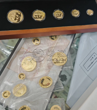 阿拉善金银币上门回收电话 阿拉善回收金银币最新价格