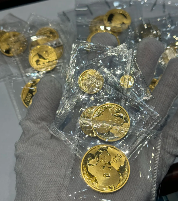 南京大量回收金银币 南京金银币回收电话