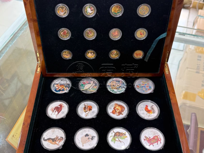 生肖金银币最新价格 哪里回收生肖金银币