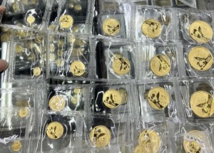 2019年30克扇形生肖猪银币回收价格及渠道
