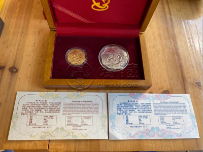 2012龙年生肖金币回收电话  2012年生肖龙金币值多少钱