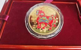 2014马年生肖金币回收电话 2014年生肖马金币值多少钱