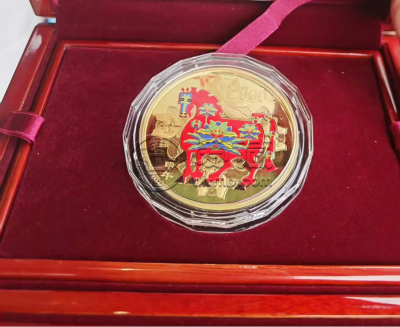 2014马年生肖金币回收电话 2014年生肖马金币值多少钱