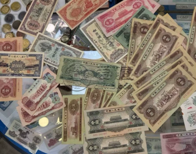 二版钱币回收价格  二版钱币全国上门回收渠道