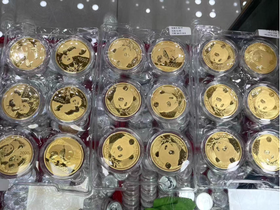 普洱熊猫金币回收 普洱熊猫金币价格