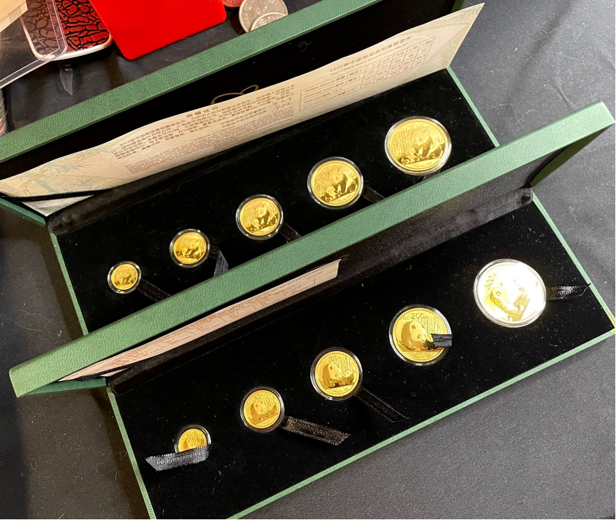 2012年熊猫金币回收价目表  2012年熊猫金币回收渠道