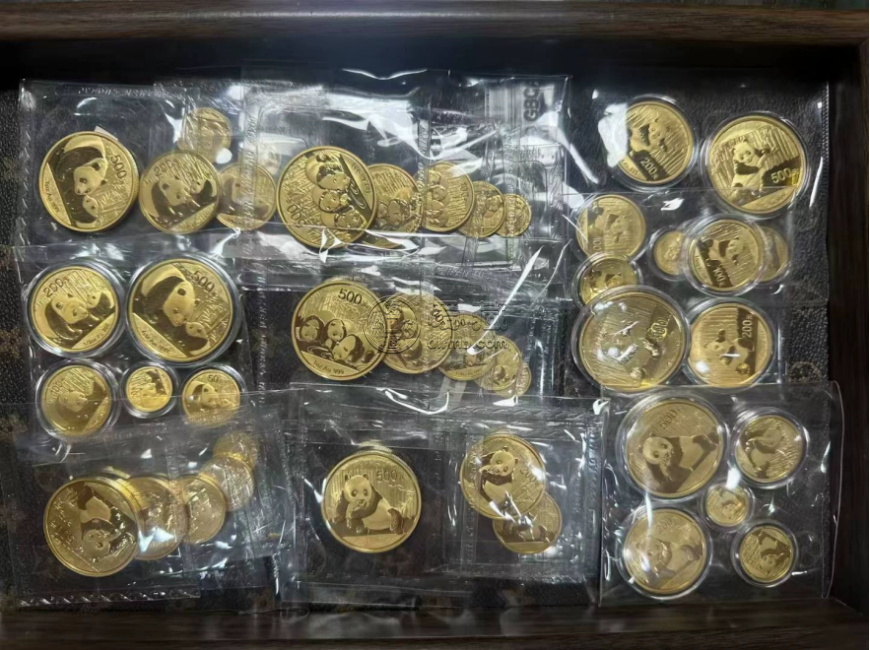 2009年熊猫金币回收价目表 2009年熊猫金币回收渠道 2009年熊猫金币回收价目表 2009年熊猫金币回收渠道