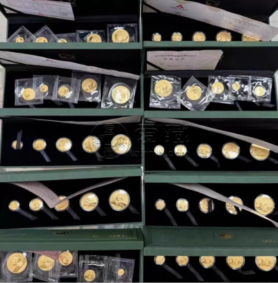 香港回收熊猫金币  香港回收熊猫金币渠道及电话