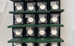 2001年熊猫银币回收公司 熊猫金银币回收电话