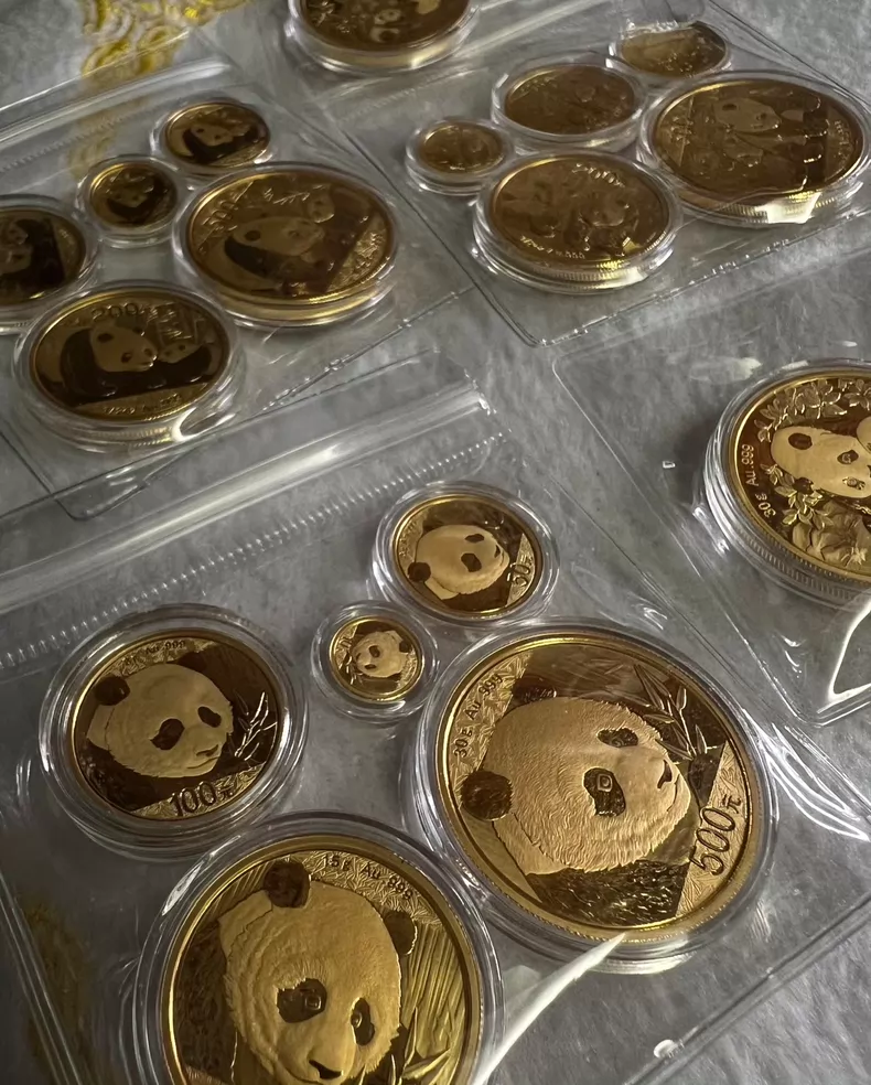 崇左熊猫金币回收公司推荐  崇左熊猫金银币回收渠道及电话