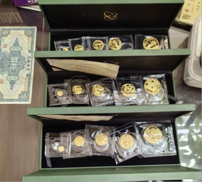 1993年熊猫金币回收价格 哪里回收1993年熊猫金币 1993年熊猫金币回收价格 哪里回收1993年熊猫金币