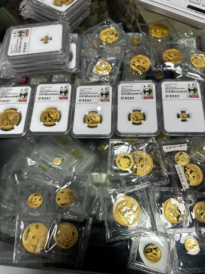 保定回收熊猫金币的地方 收购熊猫金币正规渠道