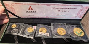 1994年12边喜鹊银币价格与收藏价值