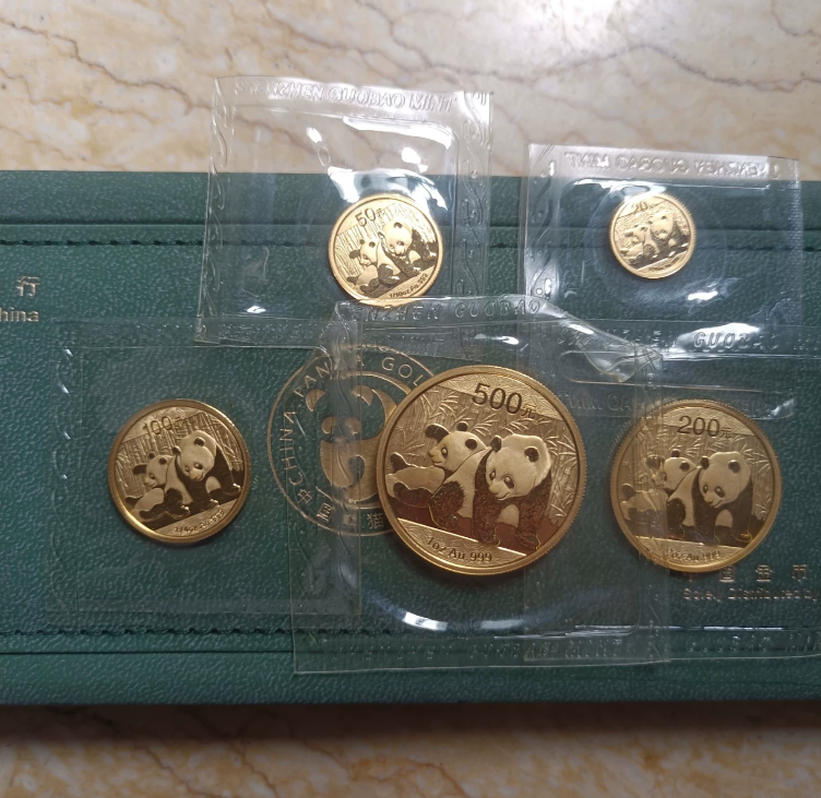 2010年熊猫金币套装回收价格 2026年最新行情与正规渠道推荐