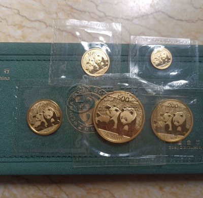 2010年熊猫金币套装回收价格 2026年最新行情与正规渠道推荐